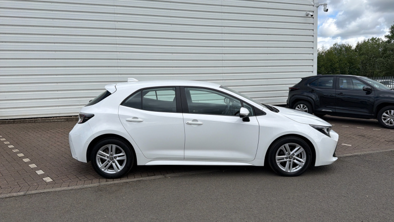 Toyota Corolla 1.8 VVT-i Hybrid Icon Tech 5dr CVT Hybrid Hatchback